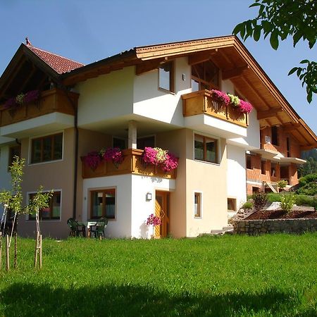ニーデラウHaus Gfoellerアパートメント 部屋 写真